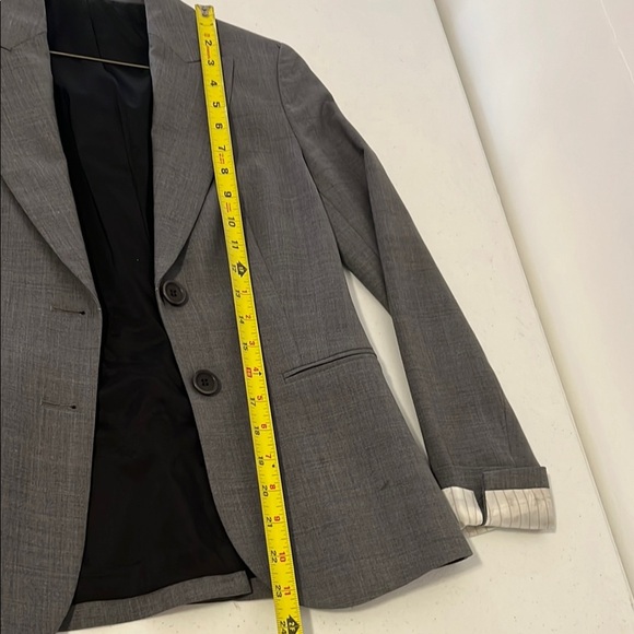 Theory Women Gray Blazer PRE-OWNED in‎ excellent condition - Picture 5 of 14